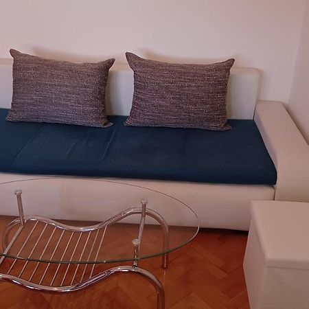 Apartments Pavelic Crikvenica Exterior foto